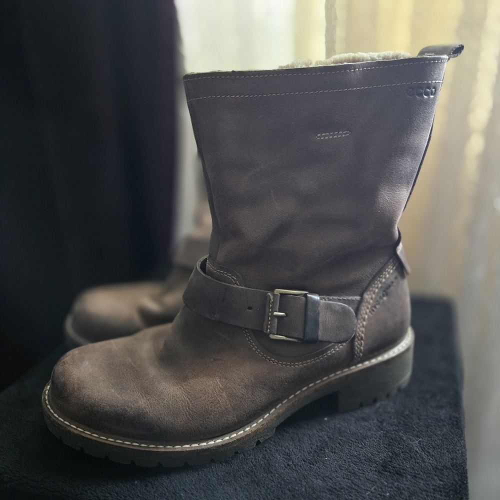 Ecco Womens Elaine Buckle Boot Sz 37